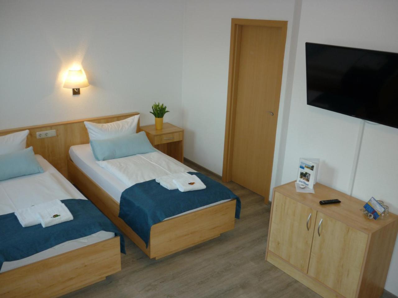 Pension Zum Leuchtturm Bastorf Εξωτερικό φωτογραφία
